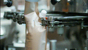 パウチ半自動充填機